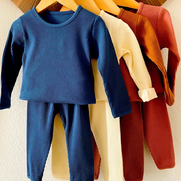 Solid Ribbed Kids Lounge Set - Blue - Picture 3 of 6